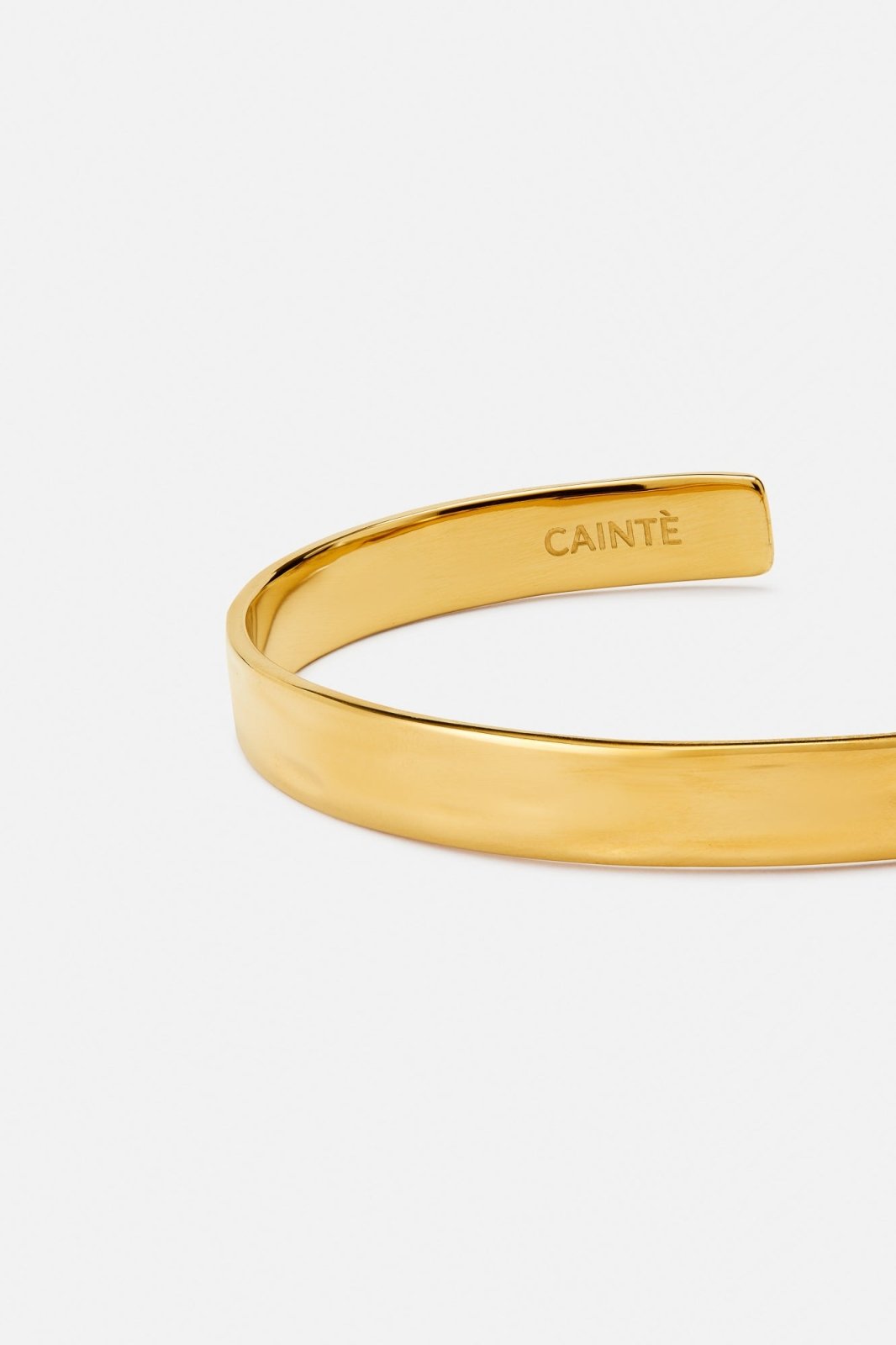 CAINTÈ HAMMERED BRACELET